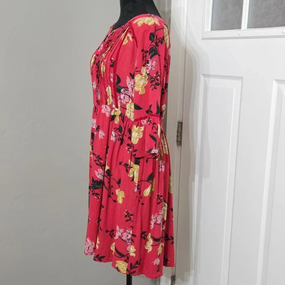 Old Navy 3/4 Bell Sleeve Pleated Red Floral Dress Youth XXL (16) Ad Small Travel